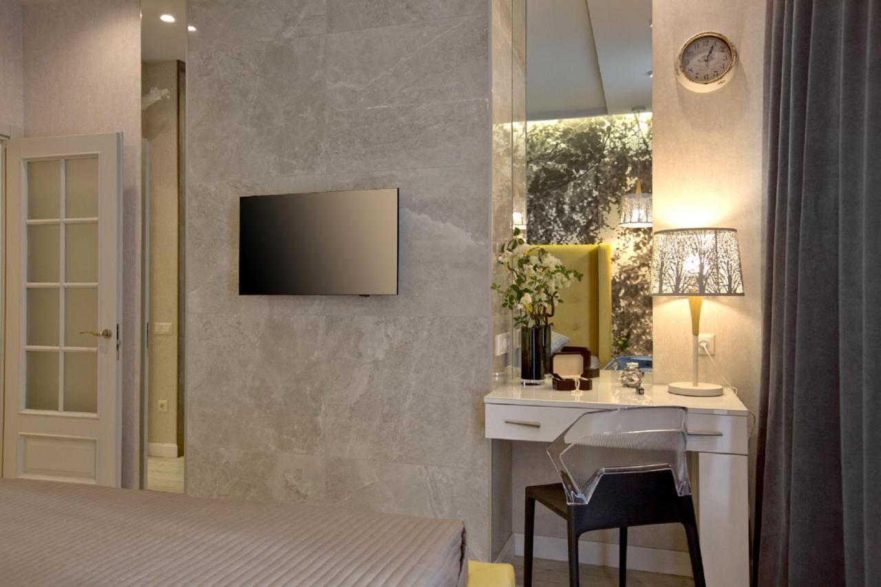 Sunny Belle Apartments Odessa Dış mekan fotoğraf